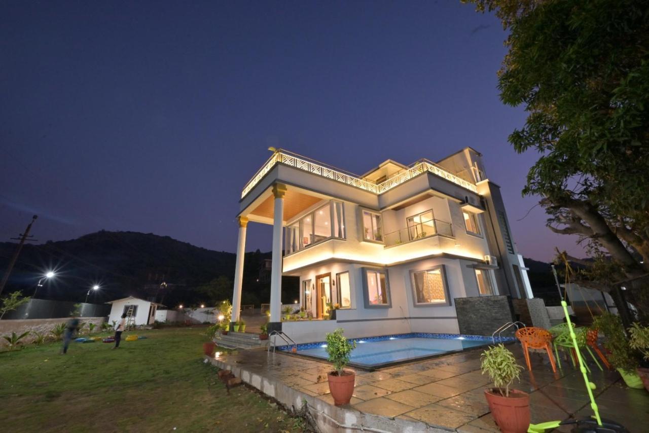White Castle Villa By Tropicana Stays Lonavala Exterior photo